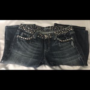 Studded vintage jeans